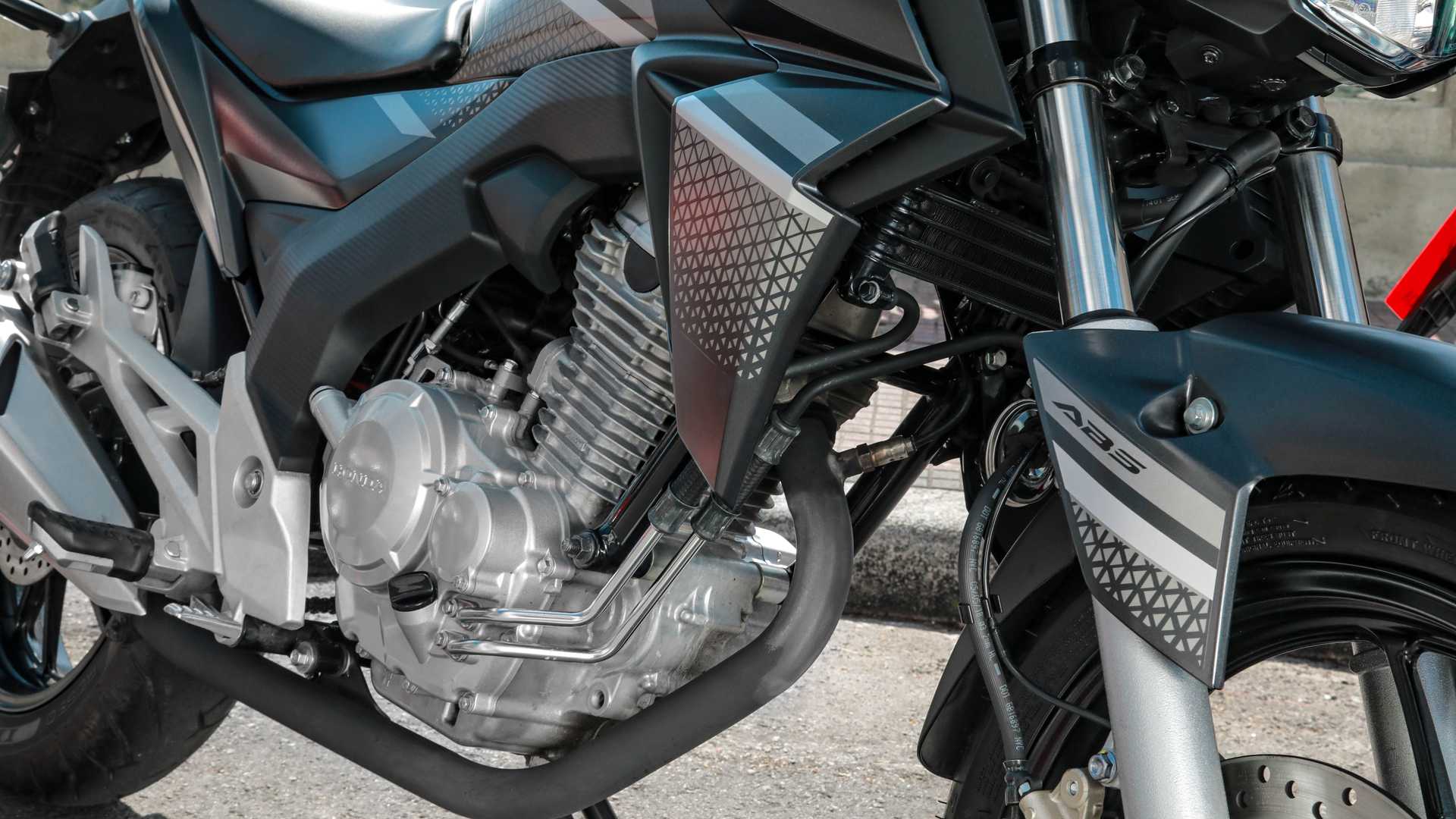 Nova Honda CB 250F Twister 2022